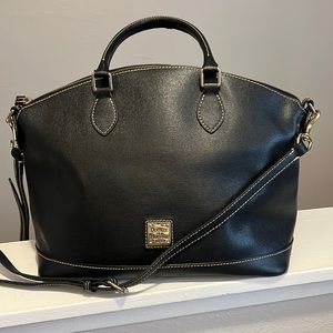 💕Beautiful Black Dooney and Bourke Satchel/ Cross body
